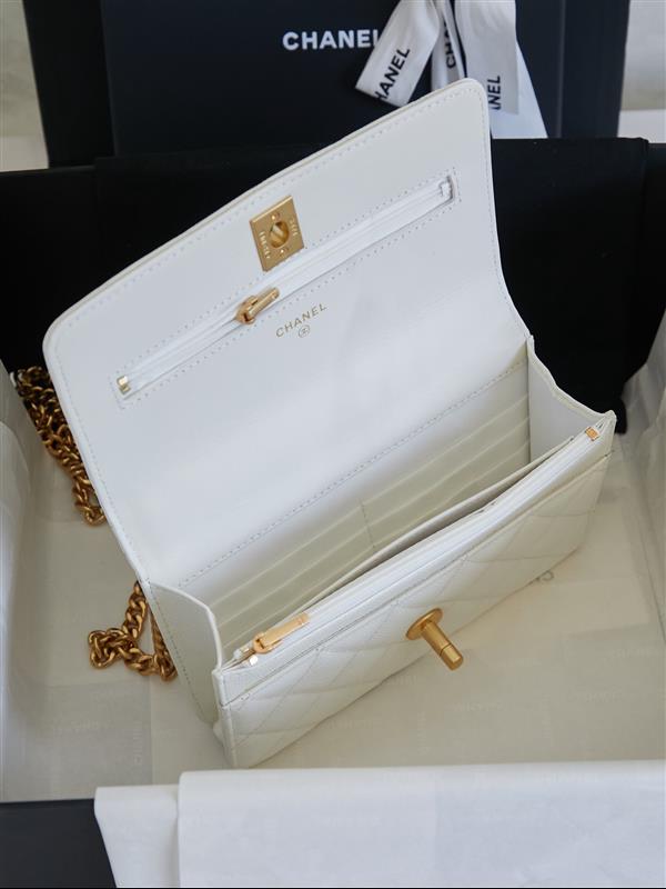 2026127205130358 570